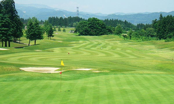 新潟県ゴルフ場-当間高原ベルナティオゴルフコース