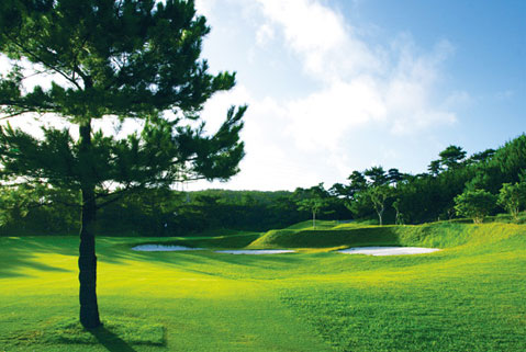 沖縄県ゴルフ場-沖縄ロイヤルゴルフクラブ